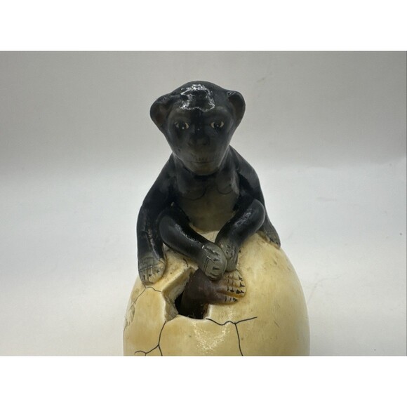 Handmade Mexican Ceramic Hatching Egg With Monkey Signed On Bottom Sculpture - Picture 3 of 6